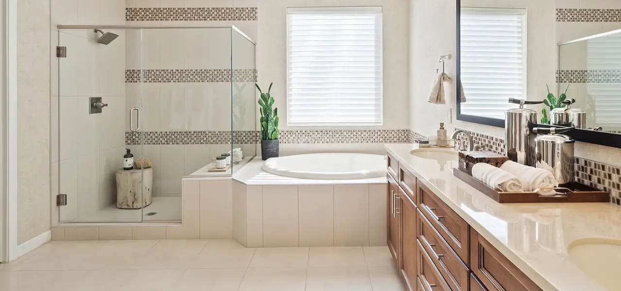 Representative furnished interior of a home built from the Miramonte by Robson Resort Communities in Robson Ranch Arizona, Eloy (Image 8).