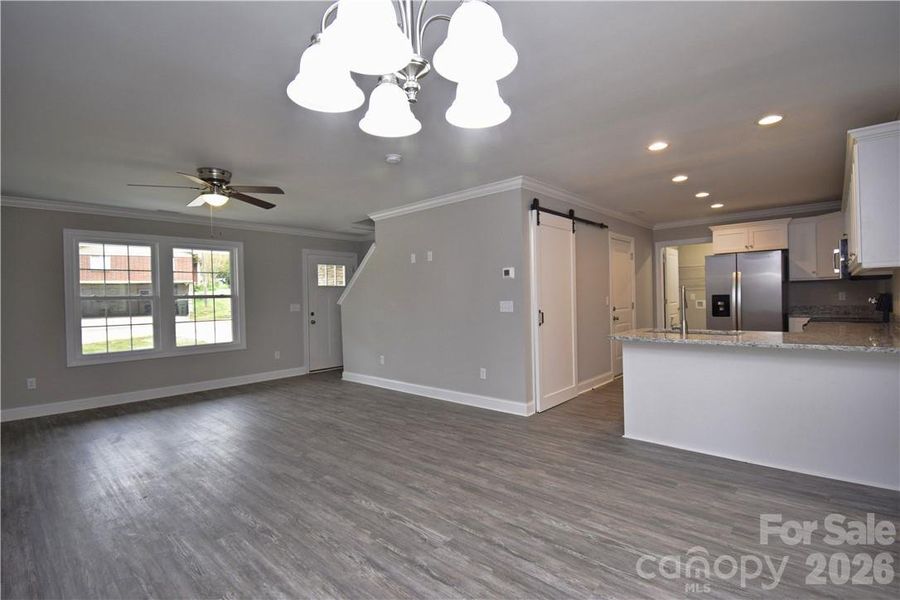 Spacious, unfurnished interior of a new home in , Hickory (Image 23).