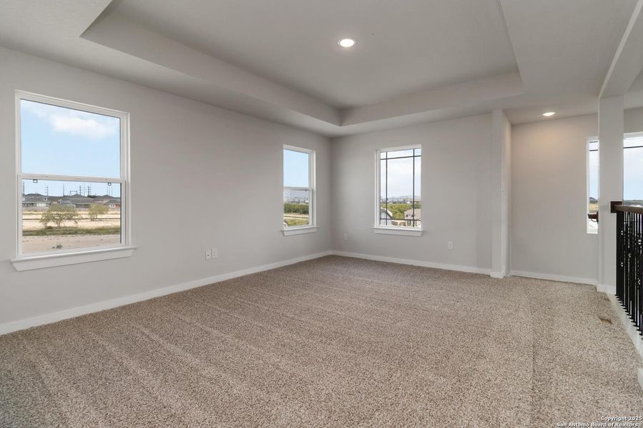 Spacious, unfurnished interior of a new home in Hunters Ranch, San Antonio (Image 13). Spacious, unfurnished interior of a new home in Hunters Ranch, San Antonio (Image 13).