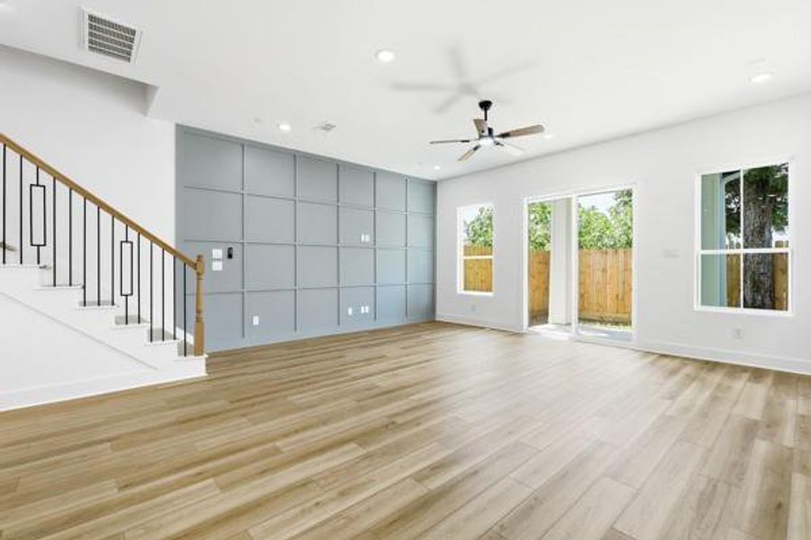 Spacious, unfurnished interior of a new home in , Houston (Image 14).