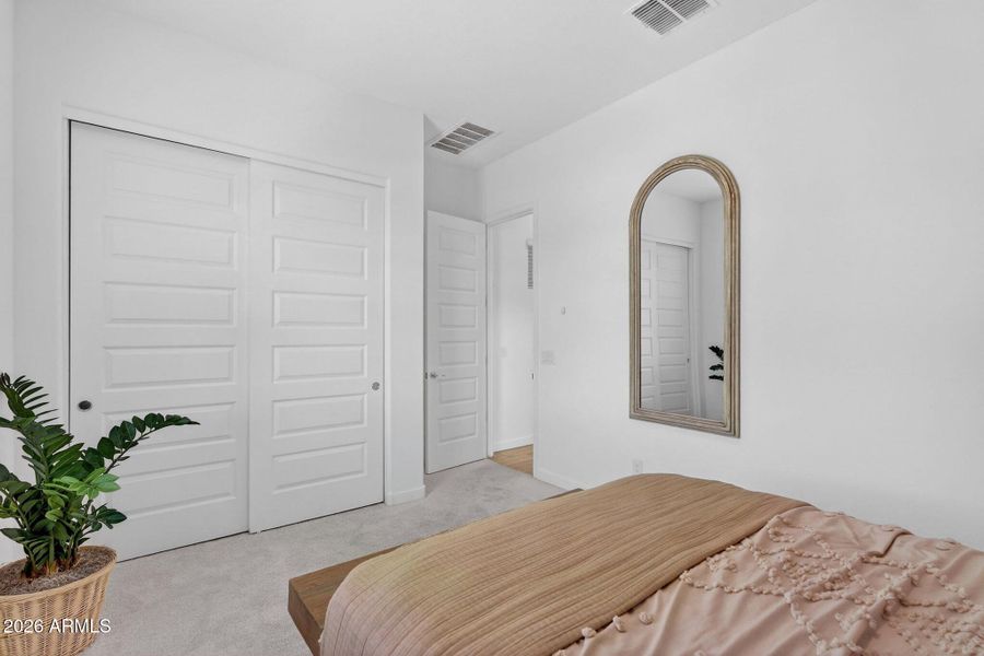 31-web-or-mls-279965 Dutchman Dr