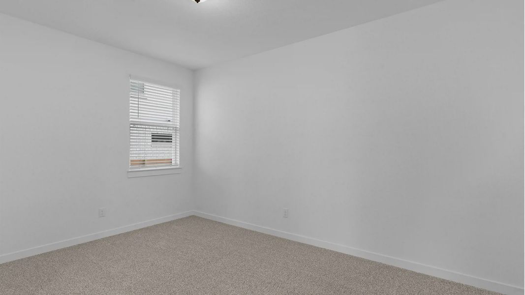 Spacious, unfurnished interior of a new home in Highland Village, Georgetown (Image 9).