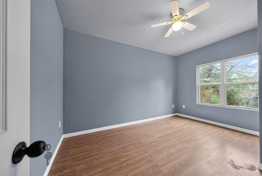 Spacious, unfurnished interior of a new home in , Murchison (Image 31).