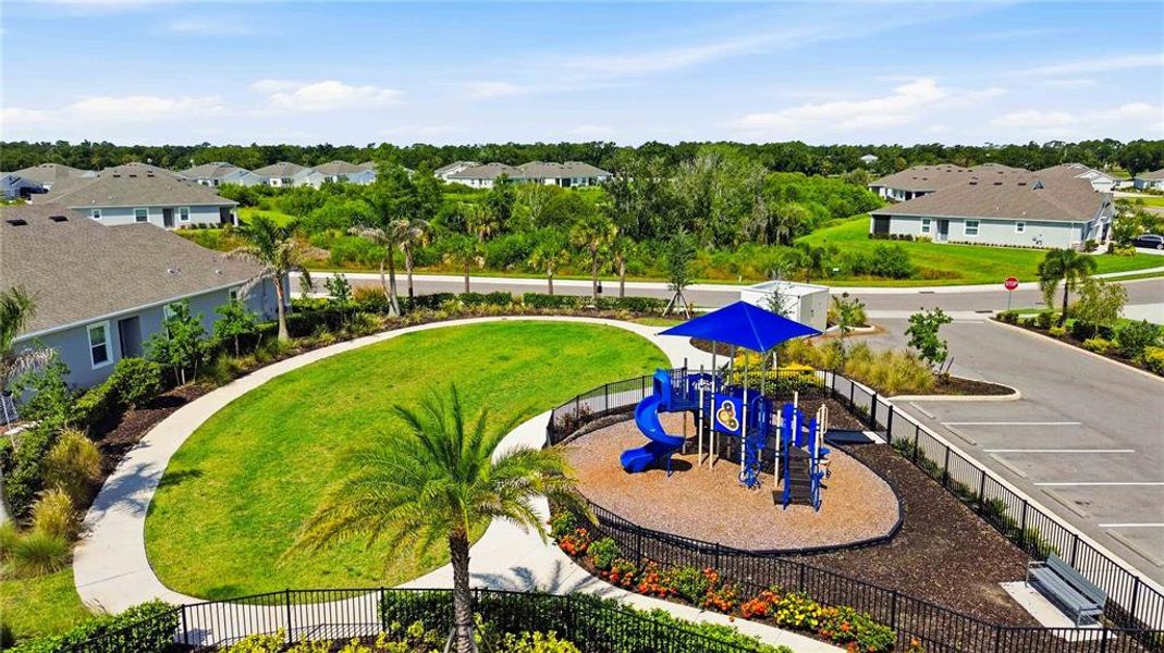 Community amenities in Coddington, Bradenton (Image 64).