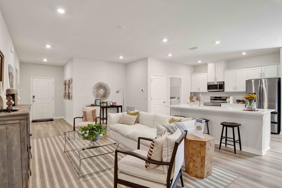 Furnished interior view inside a new home in Bellview Pointe, Pensacola (Image 6).