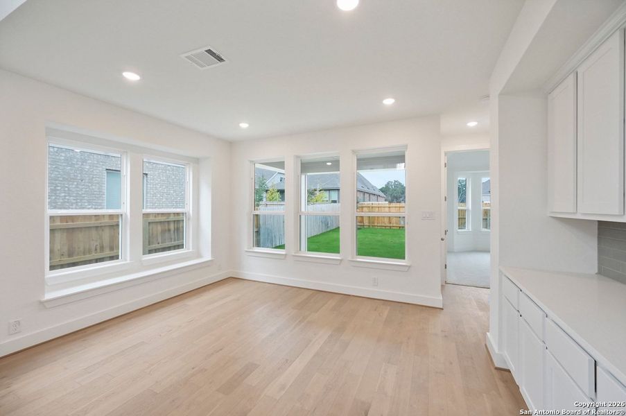 Spacious, unfurnished interior of a new home in Davis Ranch: 45ft. lots, San Antonio (Image 12).