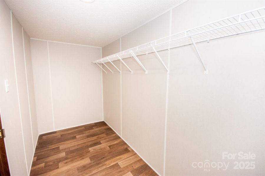 Spacious, unfurnished interior of a new home in , Statesville (Image 17).