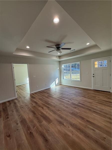 Spacious, unfurnished interior of a new home in , Dahlonega (Image 8).