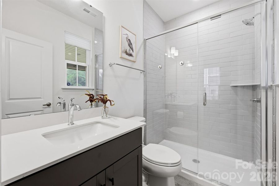 Furnished interior view inside a new home in Lakeside Glen, York (Image 38). Furnished interior view inside a new home in Lakeside Glen, York (Image 38).