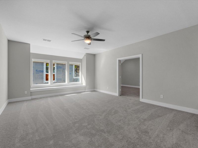 Spacious, unfurnished interior of a new home in Pecan Ridge, Fulshear (Image 15).