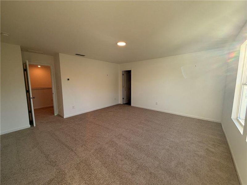 Spacious, unfurnished interior of a new home in Leydenview, Mableton (Image 31). Spacious, unfurnished interior of a new home in Leydenview, Mableton (Image 31).