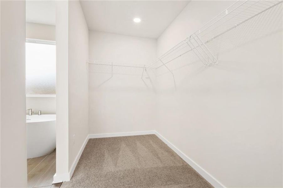 Spacious, unfurnished interior of a new home in Fern Dale, Fairburn (Image 17).