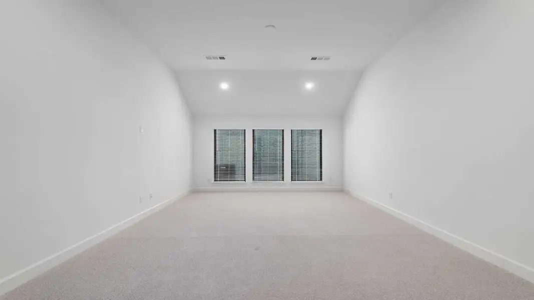 Spacious, unfurnished interior of a new home in Creek of Driftwood, Driftwood (Image 16).