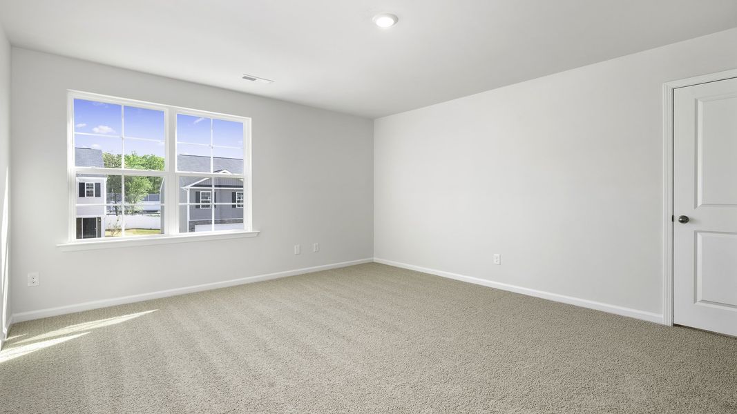 Spacious, unfurnished interior of a new home in Chandler Pointe, Rural Hall (Image 13).
