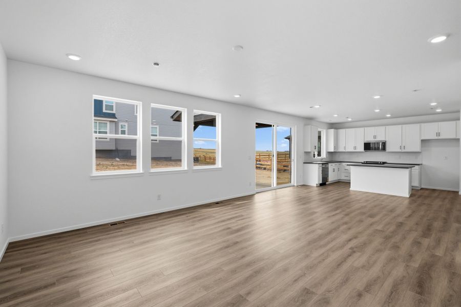 Spacious, unfurnished interior of a new home in Independence, Elizabeth (Image 37).