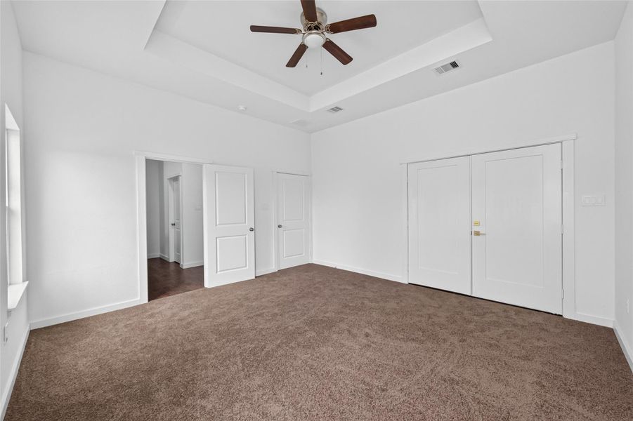 Spacious, unfurnished interior of a new home in , Cleveland (Image 30).