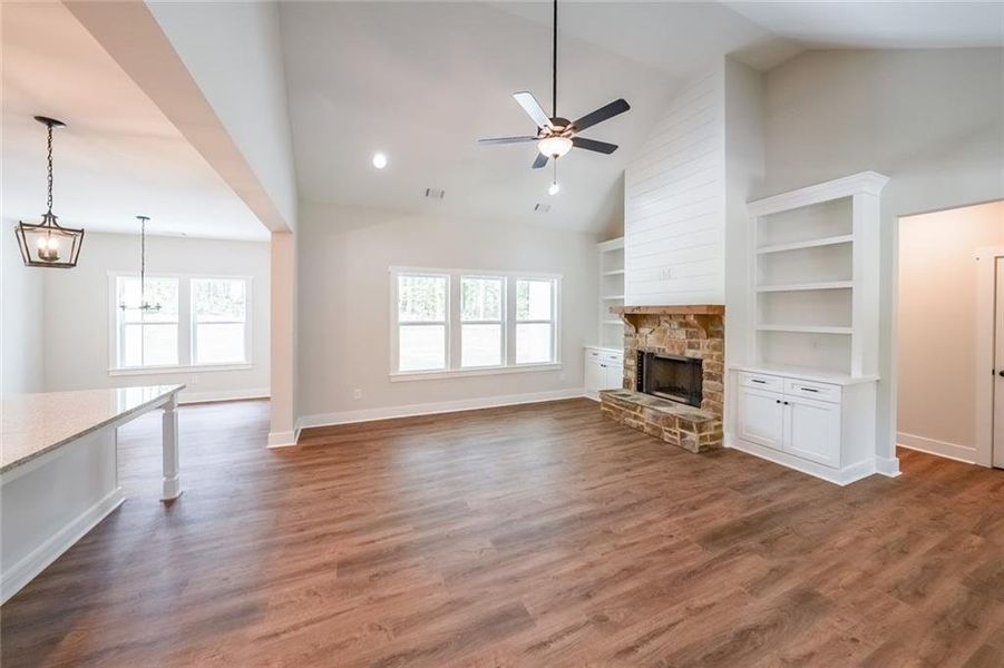 Image 36 of a home in .