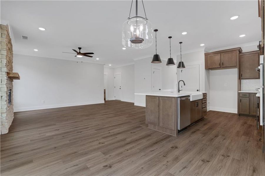 Spacious, unfurnished interior of a new home in , Loganville (Image 42). Spacious, unfurnished interior of a new home in , Loganville (Image 42).