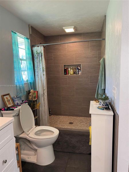 Furnished interior view inside a new home in , Gainesville (Image 15). Furnished interior view inside a new home in , Gainesville (Image 15).