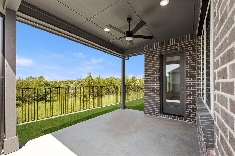 Furnished interior view inside a new home in The Highlands, Rockwall (Image 18).
