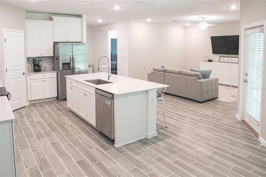 Furnished interior view inside a new home in , Gainesville (Image 11).