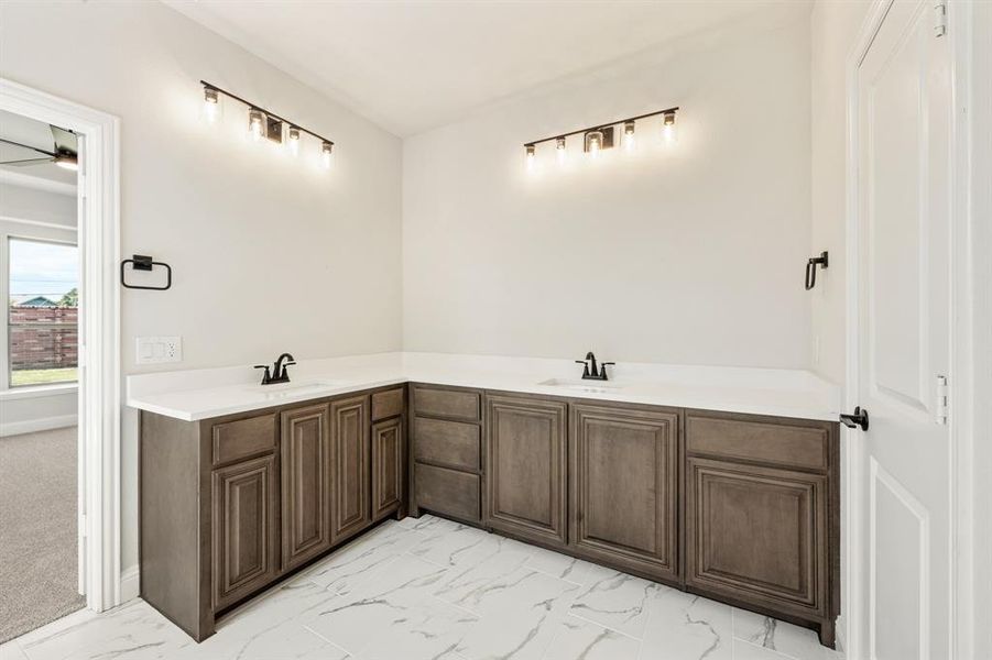 Furnished interior view inside a new home in Mockingbird Hills 60-65, Joshua (Image 13). Furnished interior view inside a new home in Mockingbird Hills 60-65, Joshua (Image 13).