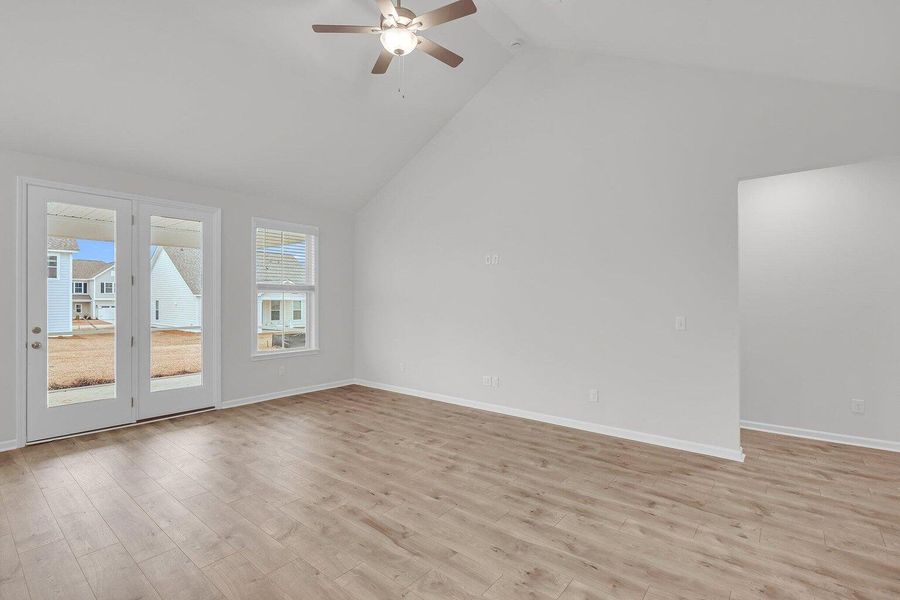 Spacious, unfurnished interior of a new home in Abbey Walk, Moncks Corner (Image 10).