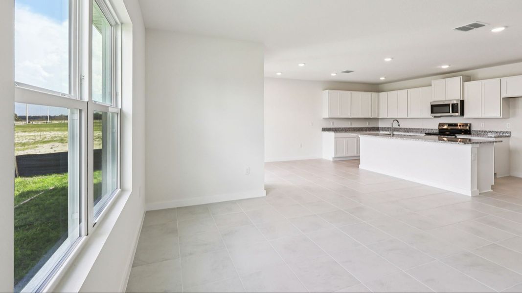 Representative furnished interior of a home built from the Baker by DRB Homes in Willowbrook North, Winter Haven (Image 9).