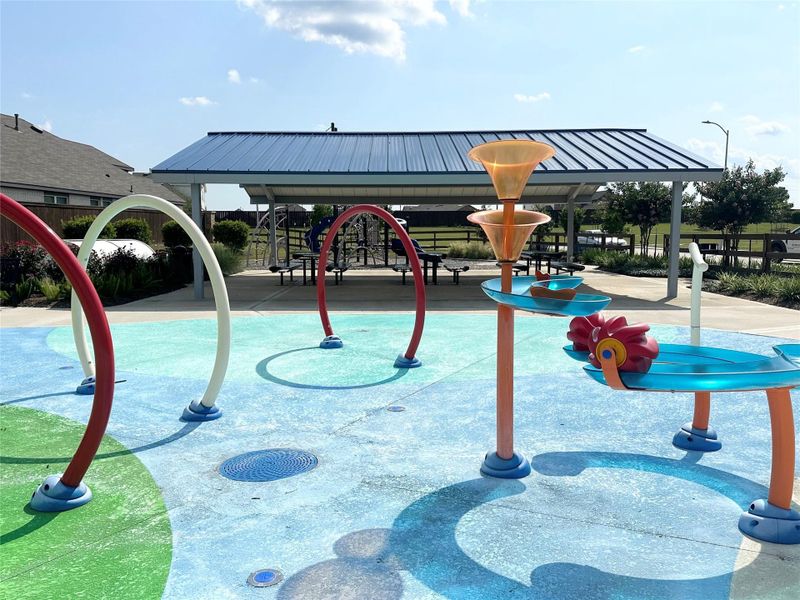 Image 21 of a home in Colony at Pinehurst.