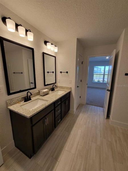 Furnished interior view inside a new home in Ocala Crossings South, Ocala (Image 11).