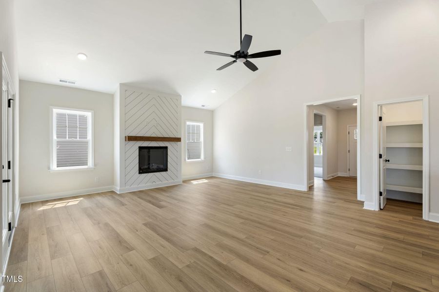 9-web-or-mls-DSC07662