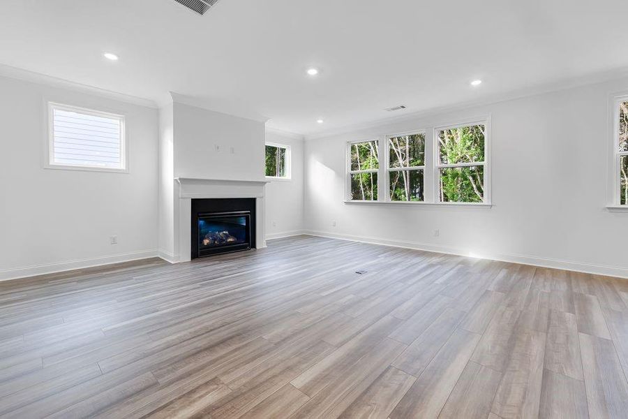 Spacious, unfurnished interior of a new home in Bennett Farm, Loganville (Image 21).
