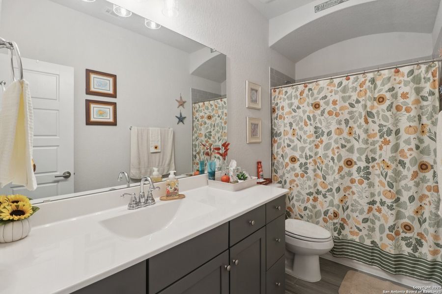 Furnished interior view inside a new home in Stillwater Ranch, San Antonio (Image 23).