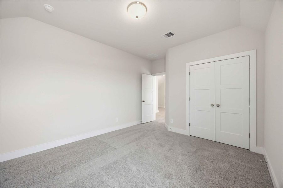 Spacious, unfurnished interior of a new home in , Richmond (Image 25).