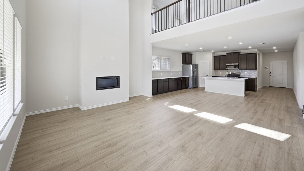 Representative unfurnished interior of a home built from the Oakridge by D.R. Horton in Morning Ridge, Princeton (Image 14).
