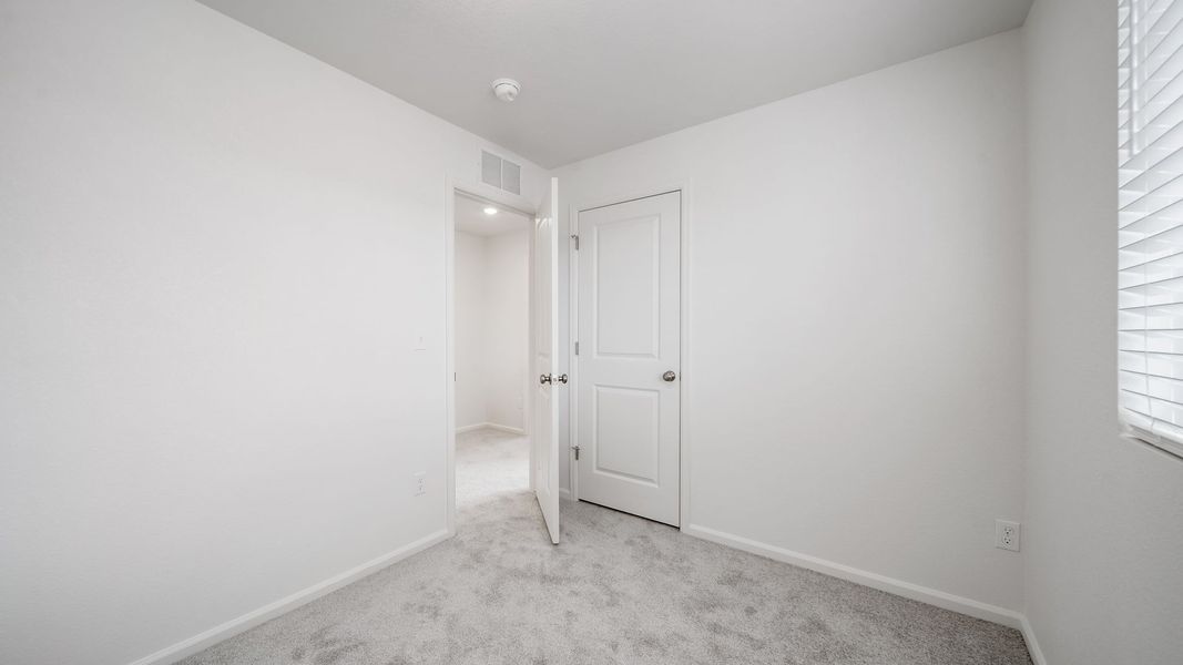 Spacious, unfurnished interior of a new home in Banning Lewis Ranch, Colorado Springs (Image 20). Spacious, unfurnished interior of a new home in Banning Lewis Ranch, Colorado Springs (Image 20).
