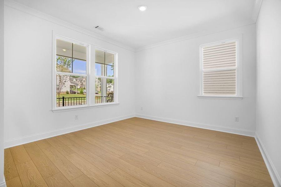Spacious, unfurnished interior of a new home in Bailey Fence, Dacula (Image 17).