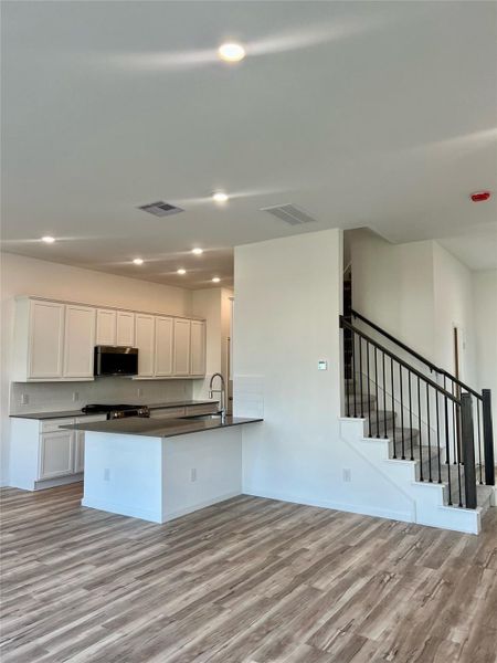 Pictures are not of actual home for sale. They are representative of home of same plan. Pictures are not of actual home for sale. They are representative of home of same plan.