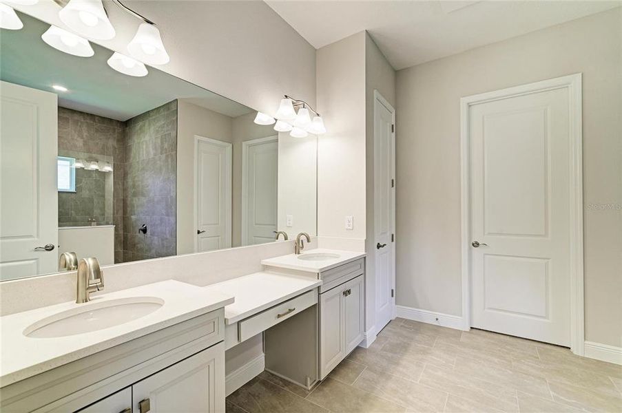 Furnished interior view inside a new home in Crestwood Estates, Valrico (Image 4).