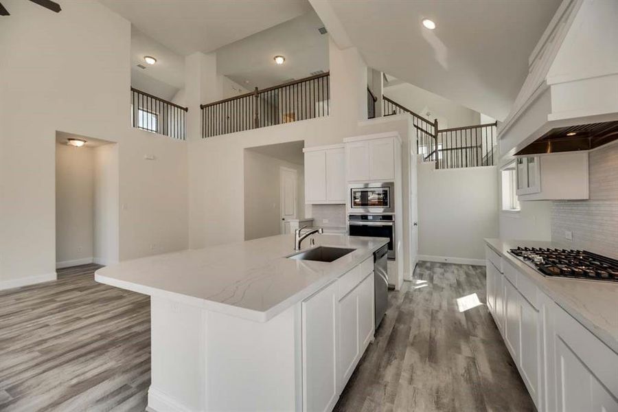 Furnished interior view inside a new home in Lake Forest, McKinney (Image 4).
