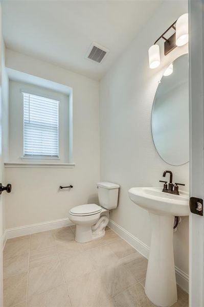Furnished interior view inside a new home in Sierra Vista at Kelly Ranch, Aledo (Image 11).