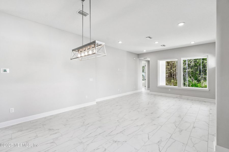 Spacious, unfurnished interior of a new home in Seabrook Village 40' Front Entry, Nocatee (Image 25).