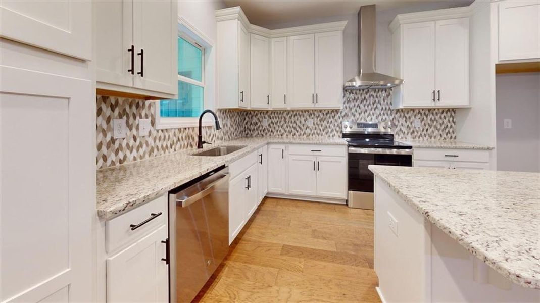 Furnished interior view inside a new home in , Dallas (Image 13). Furnished interior view inside a new home in , Dallas (Image 13).