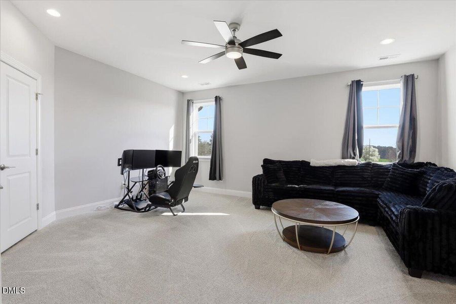 30-110 Summerlin Dr-30