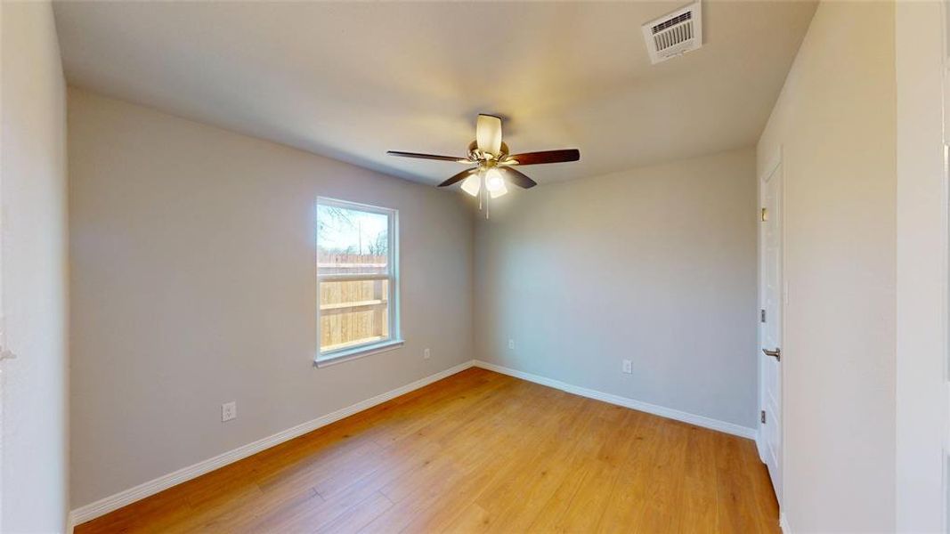 Spacious, unfurnished interior of a new home in , Cleburne (Image 27). Spacious, unfurnished interior of a new home in , Cleburne (Image 27).