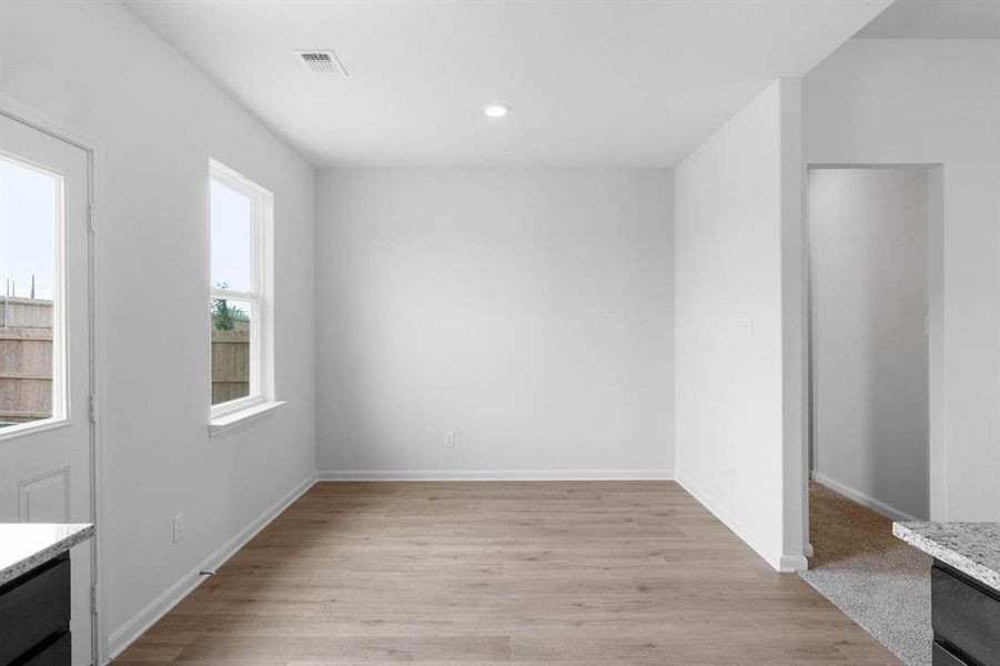 Spacious, unfurnished interior of a new home in Retreat at Fossil Creek, Fort Worth (Image 11).