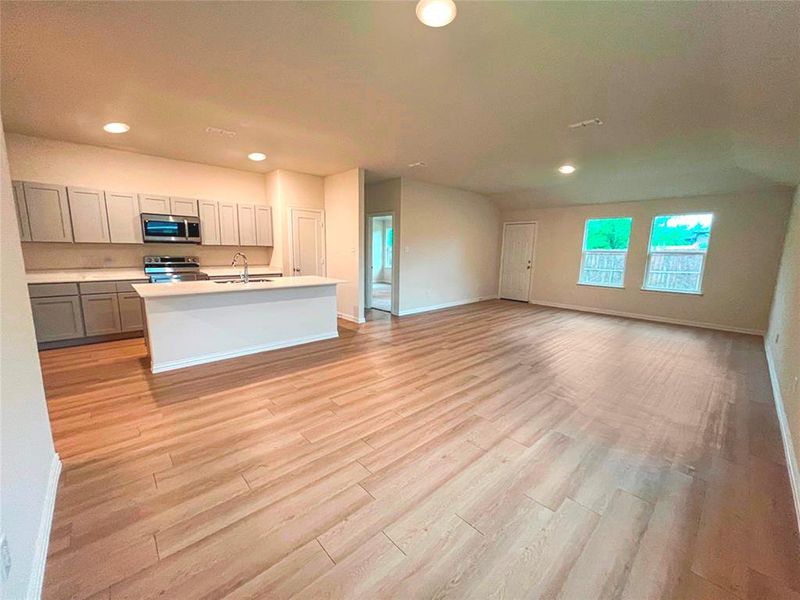 Spacious, unfurnished interior of a new home in Labein Villas, Greenville (Image 15).
