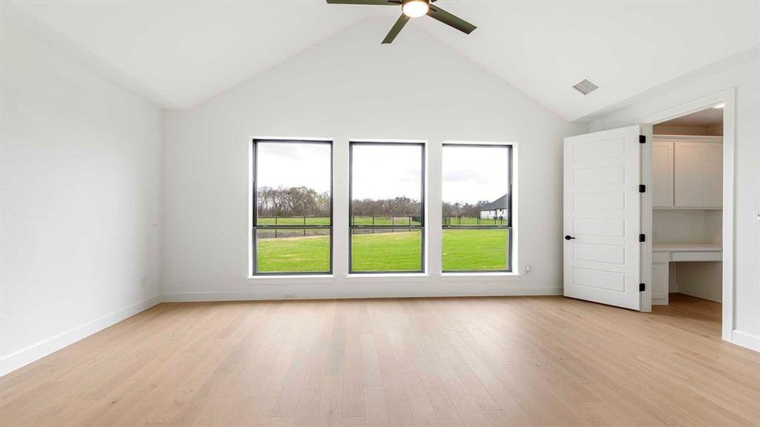 Spacious, unfurnished interior of a new home in Enchanted Creek, Lucas (Image 18).