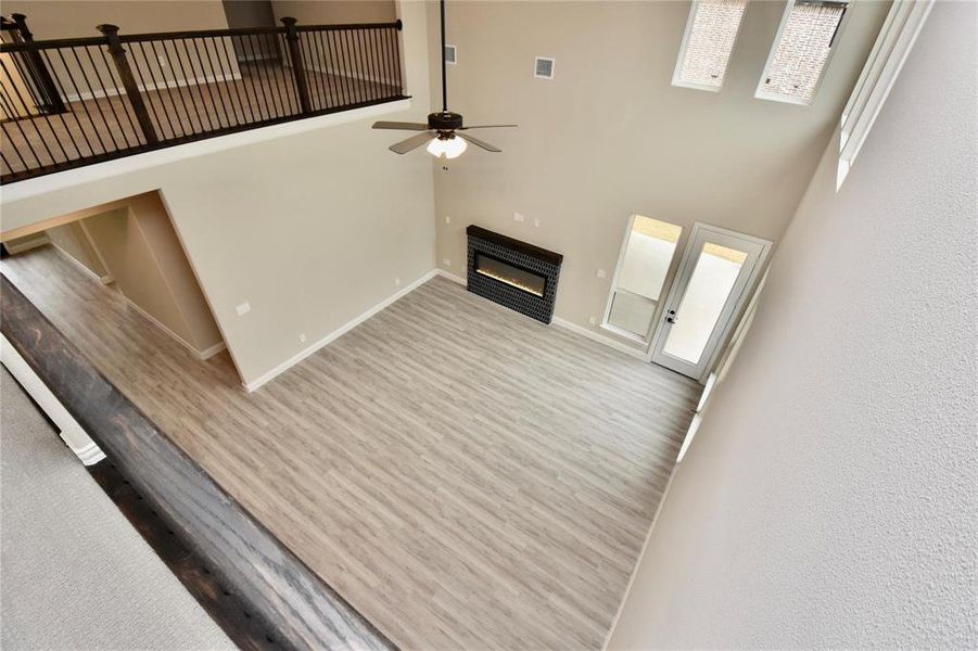 Spacious, unfurnished interior of a new home in , Prosper (Image 19).