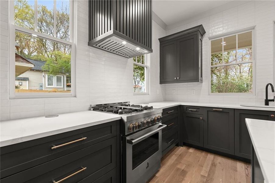 Furnished interior view inside a new home in , Atlanta (Image 33).